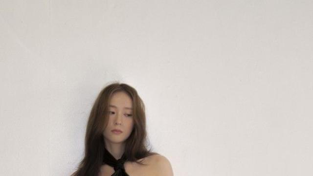 크리스탈, 데뷔 16년 만에 첫 솔로 정규 앨범 발매
