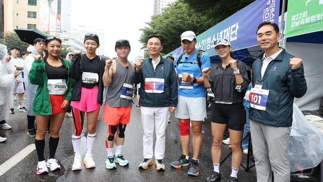 강남구, 마라톤 도전 예능 '런포유' 제작 지원