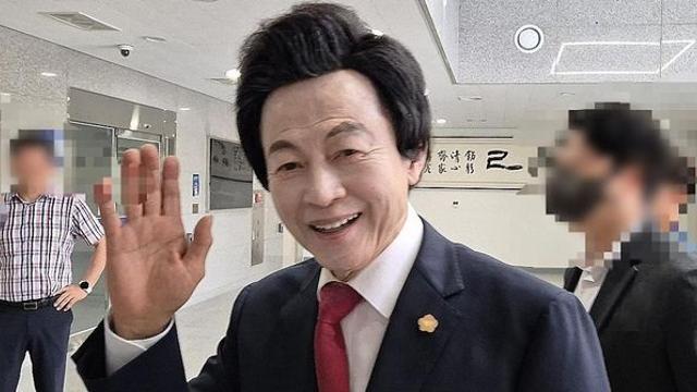 허경영, 돈이 대체 얼마나 많기에…측근에게 건네려 한 돈이 무려 '36억'