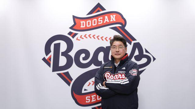 두산 베어스, 홍원기 수석·손시헌 QC 코치 영입
