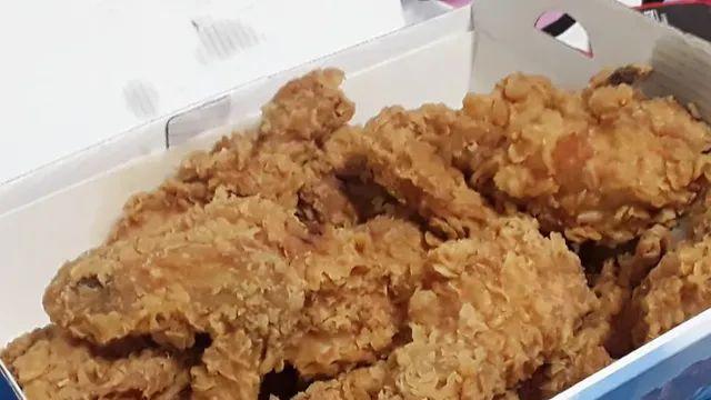 비비큐 본사에 시킨 치킨