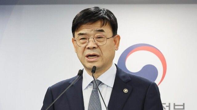 [속보] '갭투자 논란' 이상경 국토차관 사의 표명