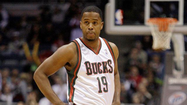 'NBA 스포츠 베팅 조작' 존스, 제임스 부상 관련 기밀 정보 흘려