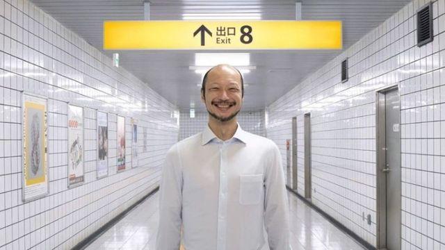 ‘8번 출구’, 원작 이상의 것을 담아내다…’반복’의 영리한 활용