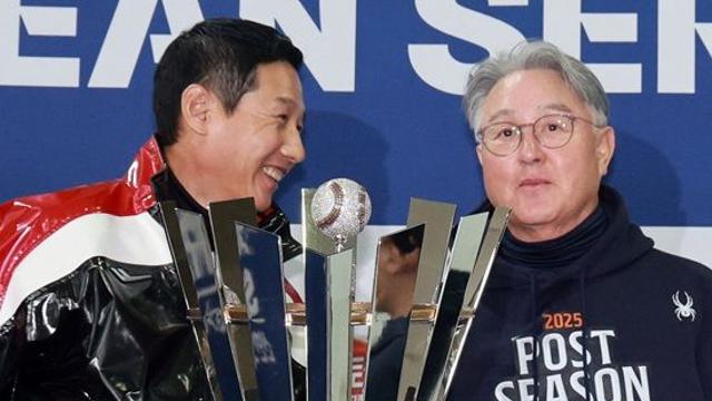 '홈에서 끝낸다!' LG 염-박-임 나란히 펼친 '여섯 손가락'…한화는 '사령탑-선수' 의견 갈렸다, 왜? [잠실 현장]