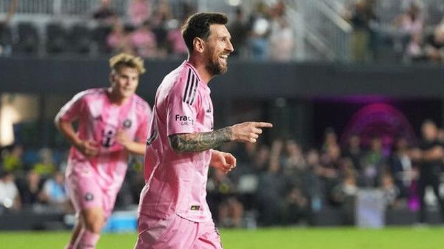 '메시 멀티골' 인터마이애미, MLS컵 PO 첫 경기서 3-1 완승