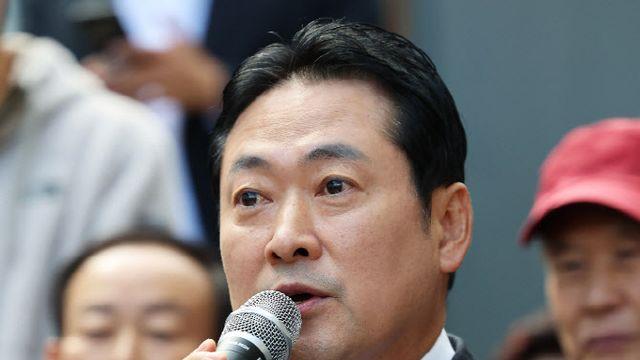 “李대통령, 집 바꾸자” 장동혁에…이준석 “벤틀리 탄 사람들이 공격”