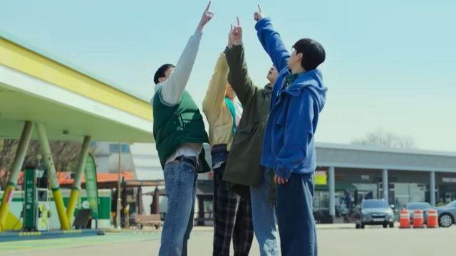'야당'제쳤다…입소문만으로 반응 대폭발해 예매율 1위 탈환한 ‘한국 영화’
