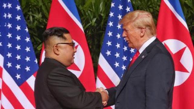 美 트럼프 “北, 일종의 핵 보유국”…“김정은과 만날 의향 100%”