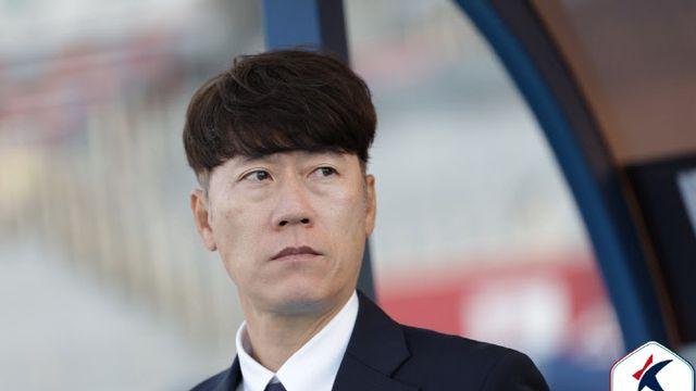 ‘이례적 쓴소리’ 수원FC 김은중 “한 선수가 경기 빼달라고 하더라”
