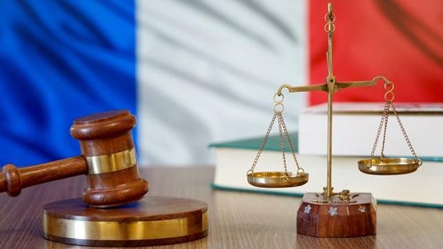 프랑스 법원이 처음으로 종신형을 선고한 20대 여성이 저지른 죄