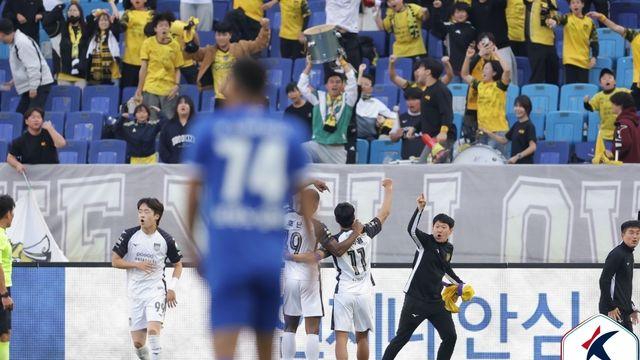 인천 내일 K리그2 우승 도전…2위 수원, 전남과 2-2 통한 무승부