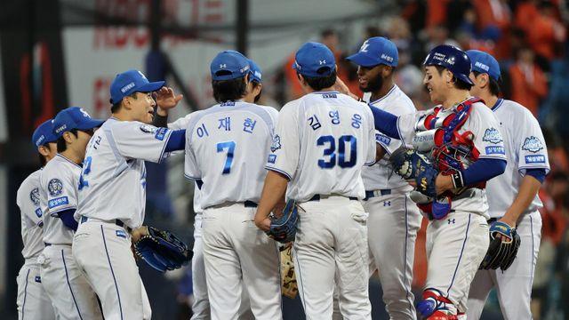‘전반기 8위→PS 11경기’ 2년 연속 강팀 면모 보여준 삼성…최고 수확은 ‘젊은 피 앞세운 승리 DNA 구축’