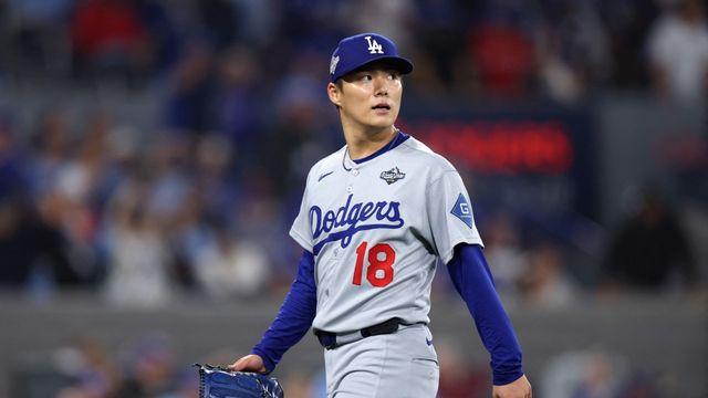 'KKKKKKKK' 야마모토 2G 연속 완투승 미쳤다! 다저스, WS 2차전서 5-1 승리...시리즈 전적 1승1패