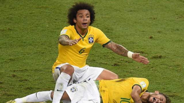 ㅈㄴ 황당한 축구선수 부상