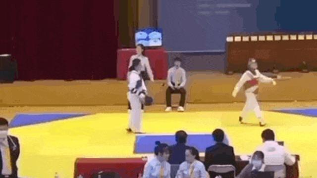 미래의 액션 배우를 보다.