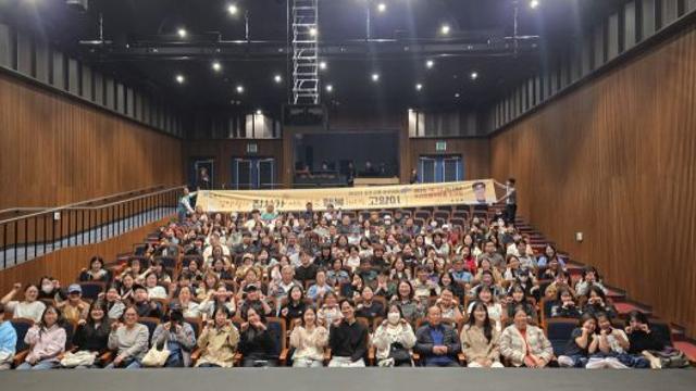 “집사가 아는 만큼 고양이는 행복해진다”… 김명철 수의사 포천서 강연 “집사가 아는 만큼 고양이는 행복해진다”… 김명철 수의사 포천서 강연