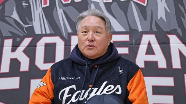 오래 쉰 LG…한화 김경문 감독
