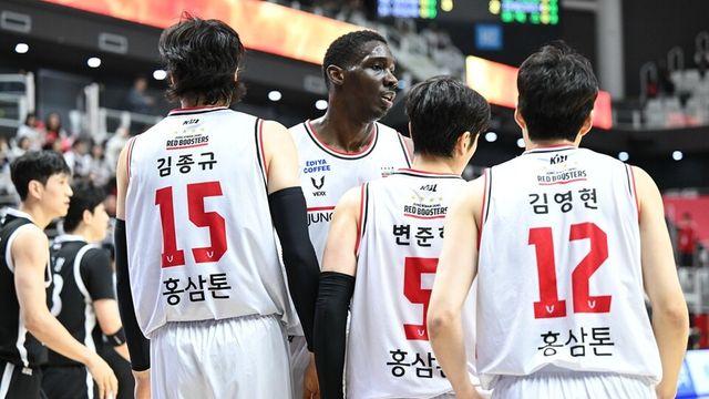 프로농구 정관장, KT 잡고 1라운드 1위 확정… 가스공사는 개막 8연패 탈출