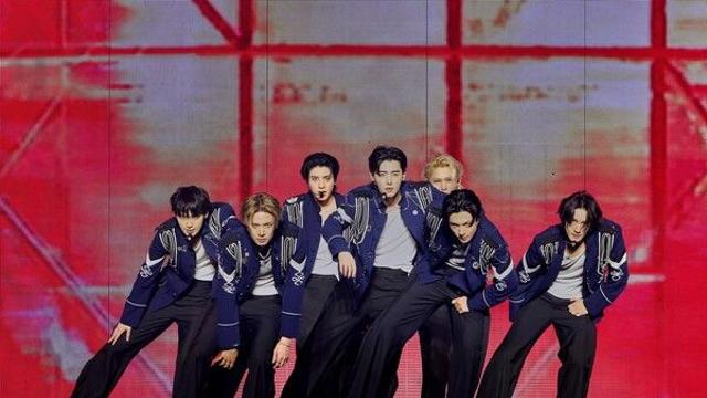 [뉴컬현장] 엔하이픈, '몽환 Lucifer↔펑키Teeth' 리버스 통해 유쾌감 발산