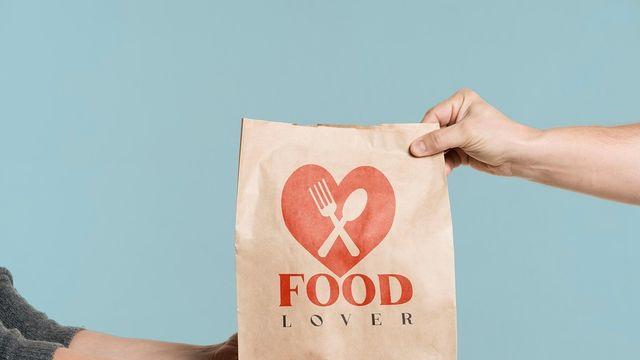 “평점 떨어질까 봐” 자폐 아들 실종 알고도 배달 계속해… 아동 방임 혐의 체포