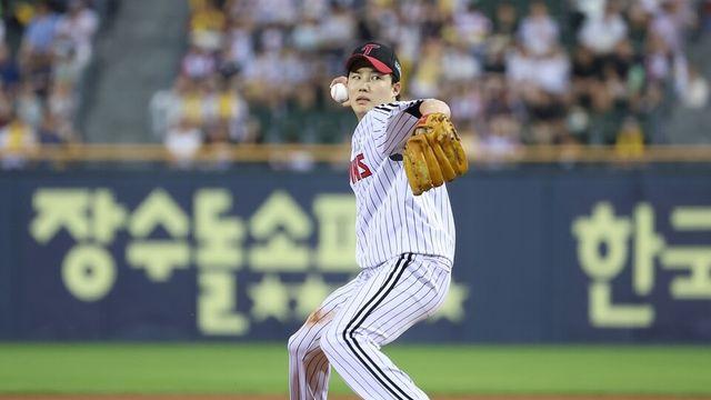 치리노스 부상 나비효과… LG 임찬규, KS 2차전 4회 5실점 조기 강판