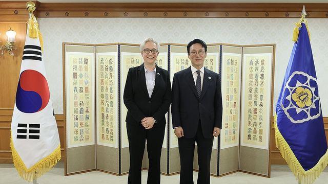 金총리, 美오리건 주지사 만나