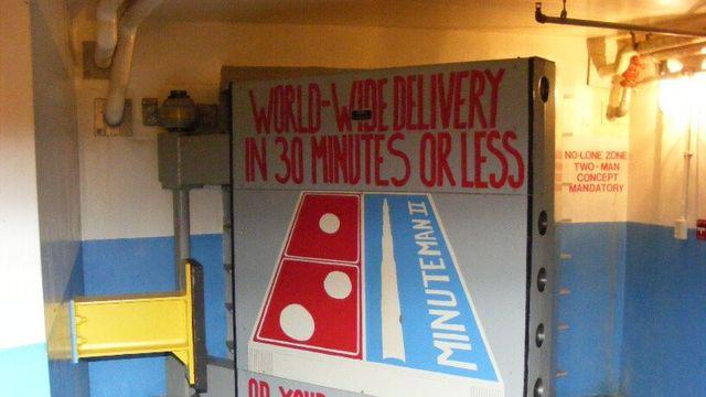 '전 세계 대상 30분 내 배달 보장'