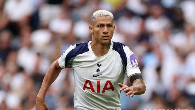 ‘팀 최다 득점자가 센터백’ 토트넘, 에버턴전 대승에도 ‘유효슈팅 1’ 공격진 고민은 여전