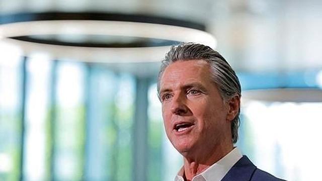 뉴섬 캘리포니아지사 