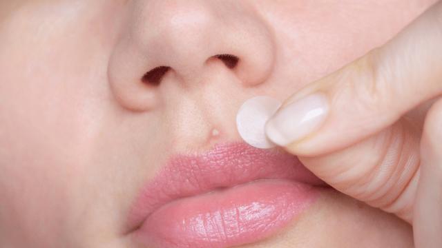 해외에서 유행한 캐릭터 여드름패치