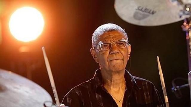 '키스 자렛 트리오' 재즈 드러머 잭 디조넷 별세