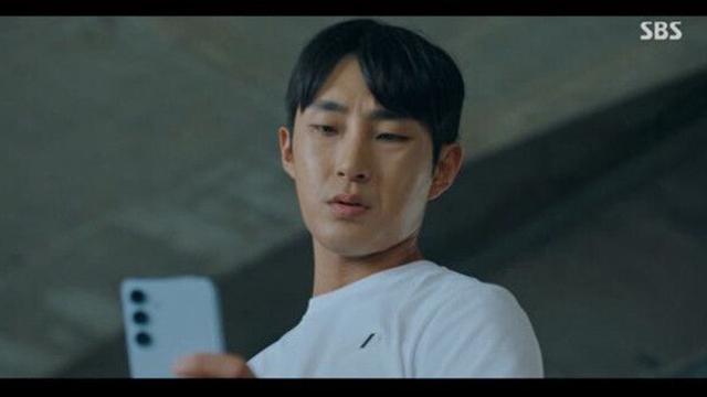 '우주메리미', '불법 촬영 가해자 선처' 연출에 논란…여성 피해자 사건 해결, 남성 캐릭터 중심 전개에 