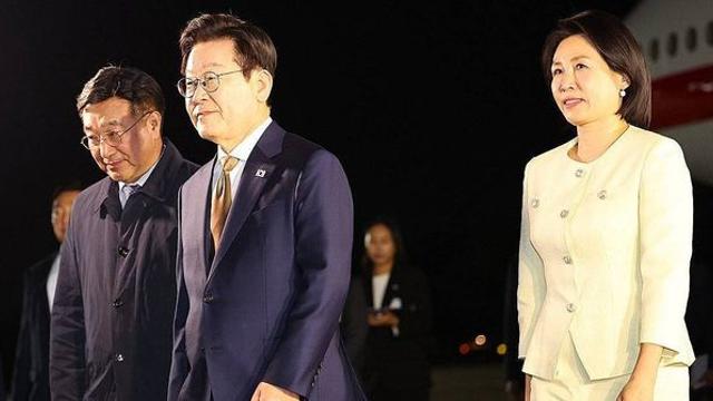 이 대통령, 아세안 방문 마치고 서울 도착…이젠 경주 APEC 준비 돌입