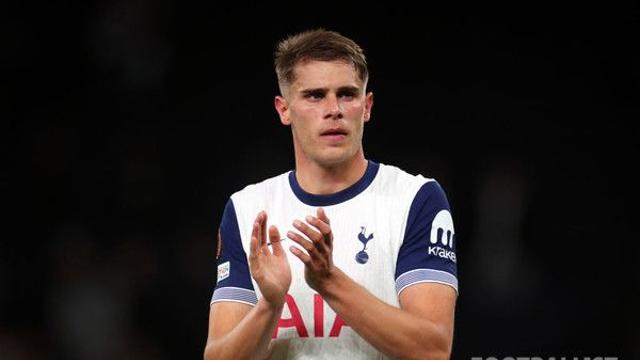 '머리로만 3골' 세트피스 강해진 토트넘, 에버턴 3-0으로 완파하고 3위 등극