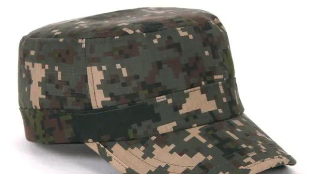 베레모 폐지하고 채용하려고 했던 모자