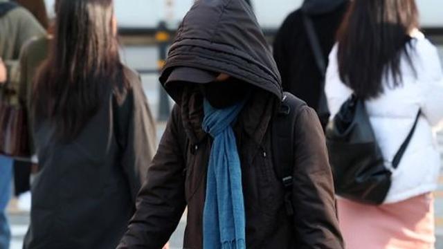 [오늘의 날씨] ‘뚝’ 떨어진 기온···서울 아침 최저 4도