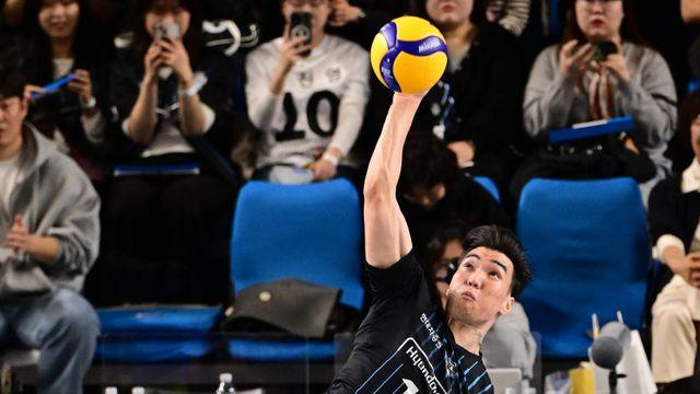 ‘아포짓 스파이커’ 바야르사이한은 대박 조짐…원동력은 블랑 감독의 믿음-문성민 코치의 개인훈련