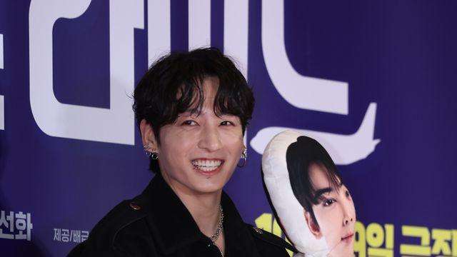 “차은우가 직접 초대”…‘97즈’ 정국, 차은우 없는 차은우 시사회 참석 [왓IS]