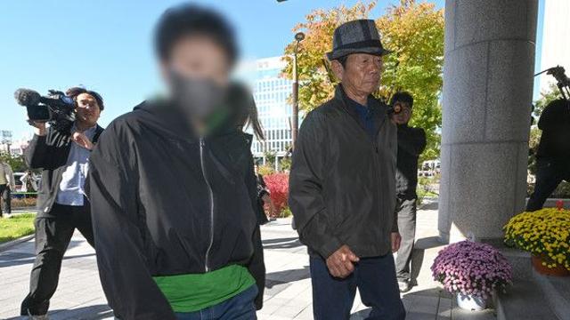 전 국민 충격에 빠뜨렸던 ‘청산가리 막걸리 살인사건’ 부녀, 16년 만에 재심서 ‘무죄’