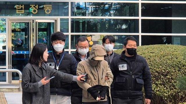 '강북구 흉기 살인' 60대 남성 구속심사 종료…묵묵부답 퇴장(종합)