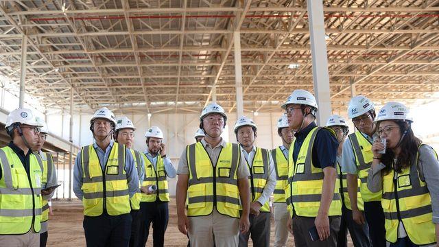 정의선 현대차그룹 회장, 중동 최대 경제국 사우디아라비아 방문. HMMME 건설 현장 점검