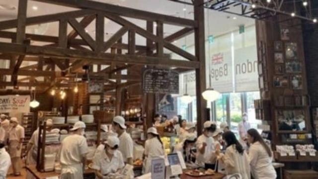 런던베이글뮤지엄, 청년 노동자 '과로사' 의혹