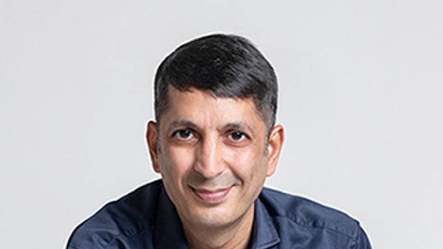 지갑을 쓰지 않는 ‘알파세대’가 알려 주는 금융의 미래