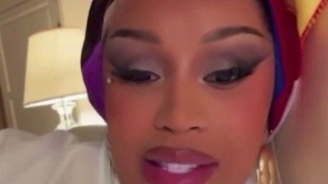 카디비가 미안하다고 사과한 이유