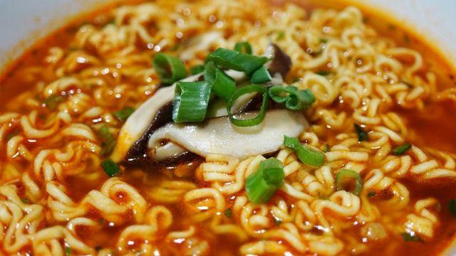 내년까지만 먹을 수 있다…오뚜기가 내놓은 야심작 '한국 라면'