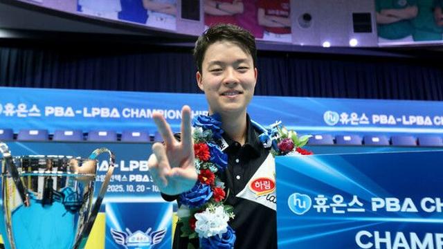 10대 소년 김영원, 레전드 산체스 꺾고 프로당구 2번째 우승