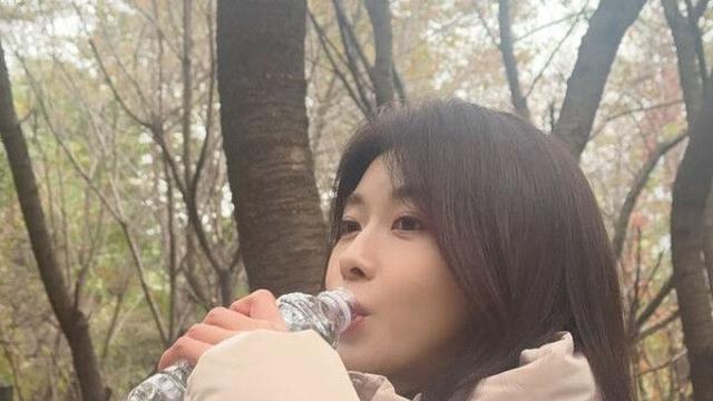 49세 하지원 동안 비결은 등산…물마셔도 예쁘네