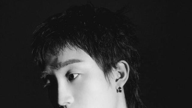 '조선족 래퍼' 디아크, 대마 유통·흡입 의심 체포…