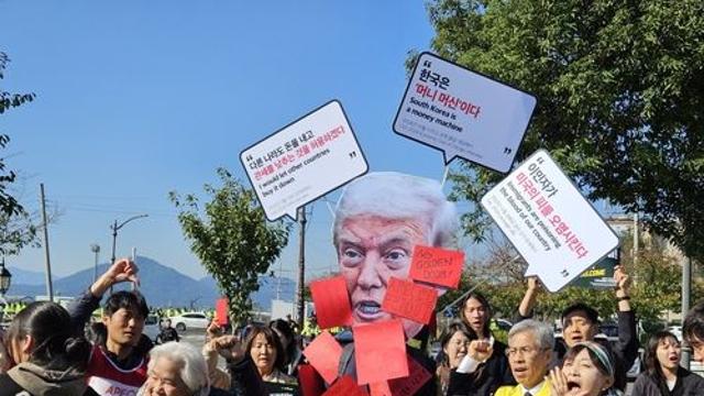 [경주APEC] 트럼프 방한 첫날, '트럼프 찬반'으로 나뉜 경주 도심(종합)
